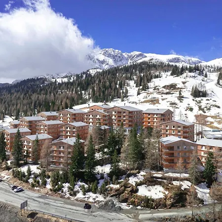 Dom wakacyjny Almresort *